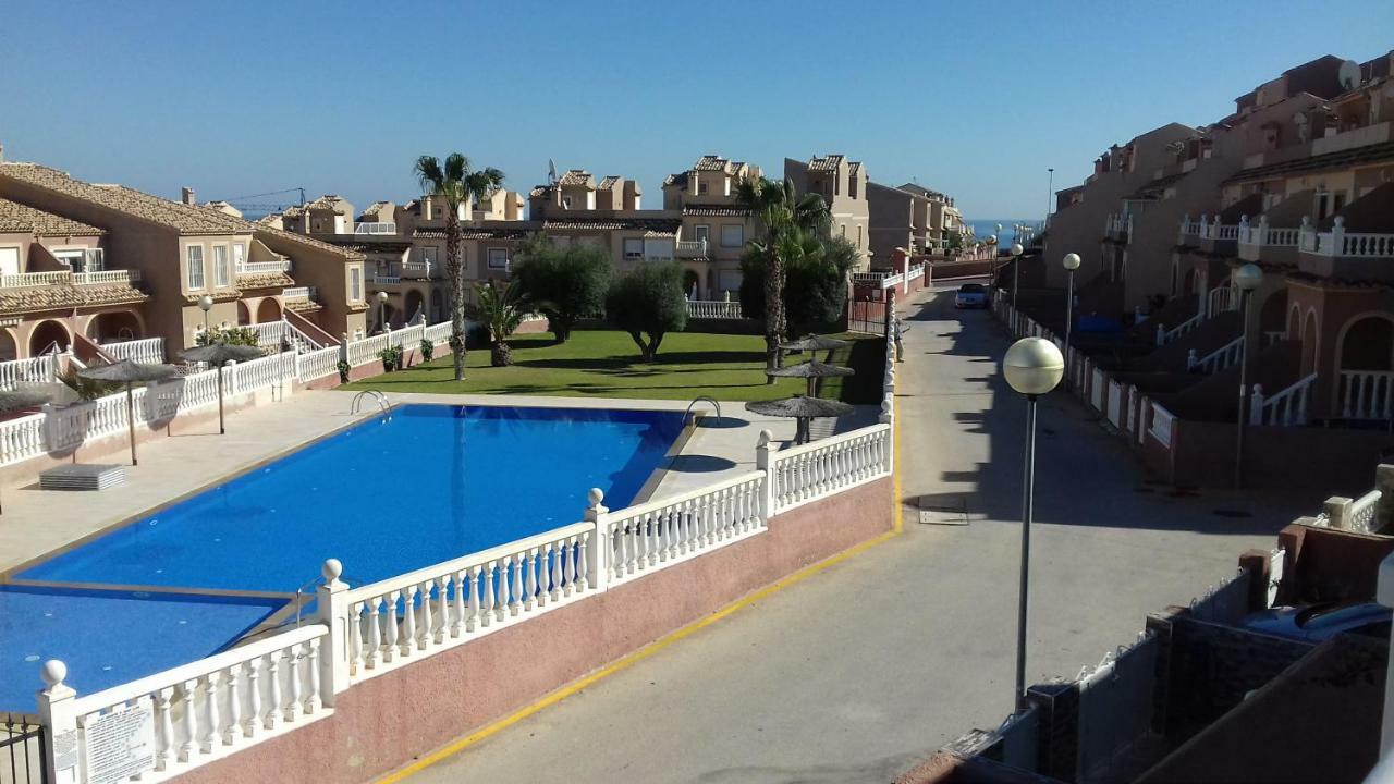 Bungalow Junto A La Piscina, Gran Alacant Санта-Пола Екстер'єр фото