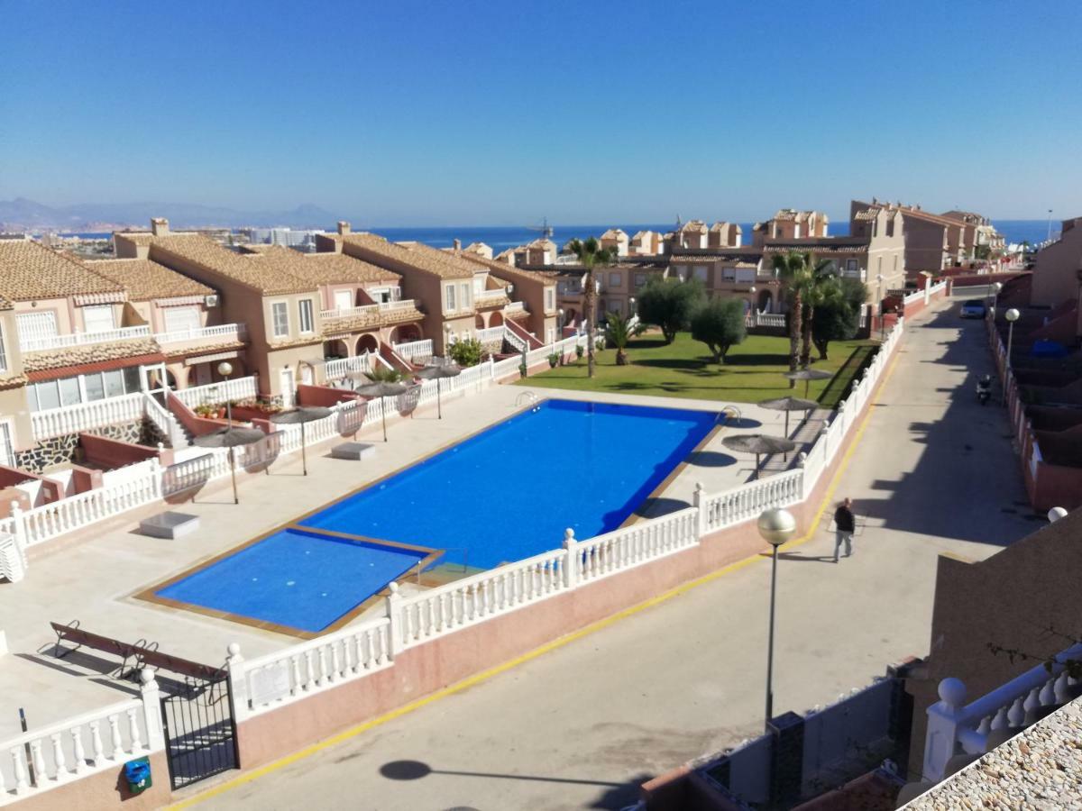Bungalow Junto A La Piscina, Gran Alacant Санта-Пола Екстер'єр фото